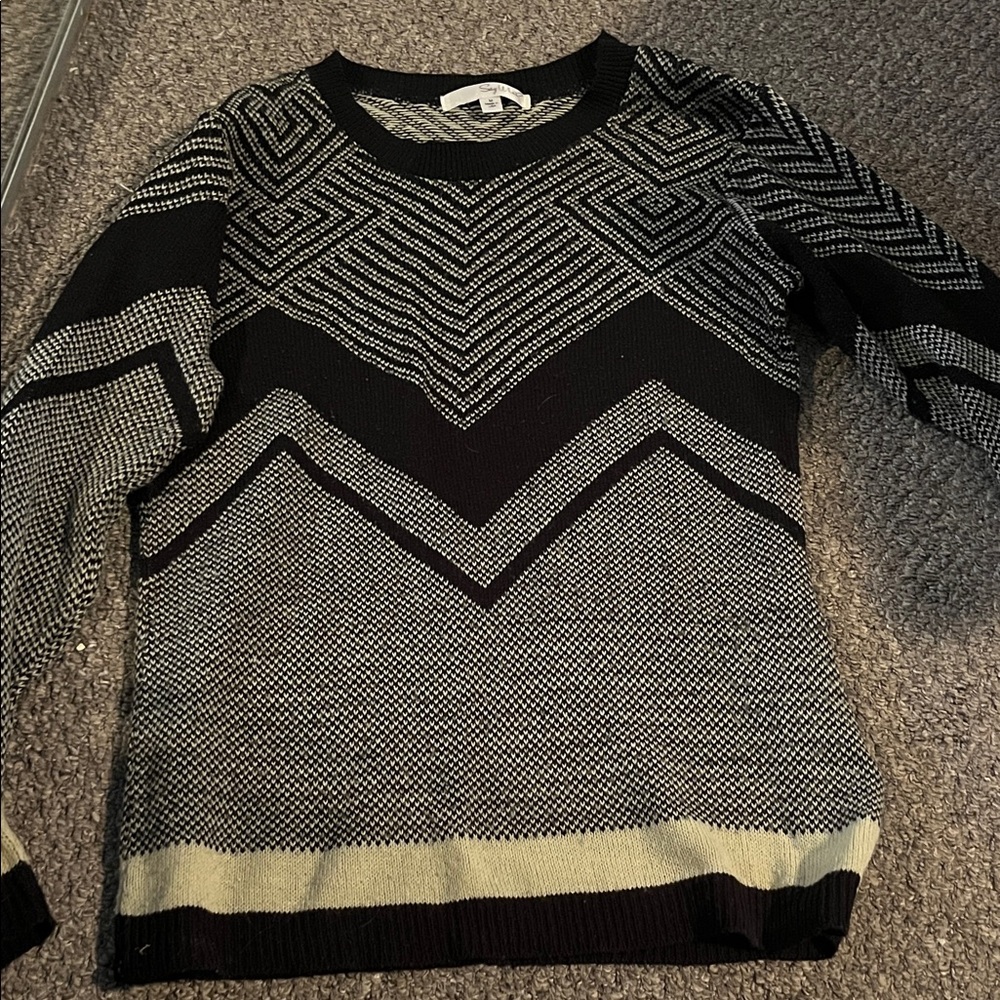 Black and Gray Geometric Sweater
